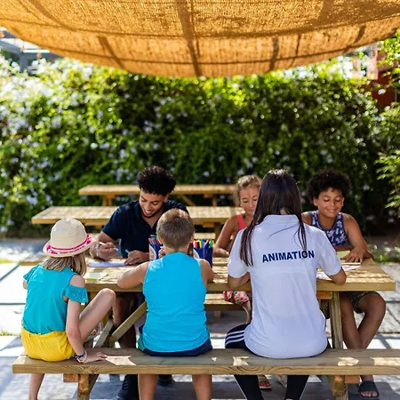 Antinea Semesterpark