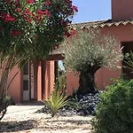 Antinea منتزه العطل أرجيليه- سور- مير