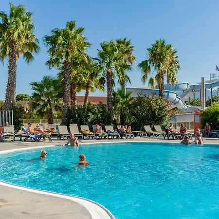 Antinea Holiday park